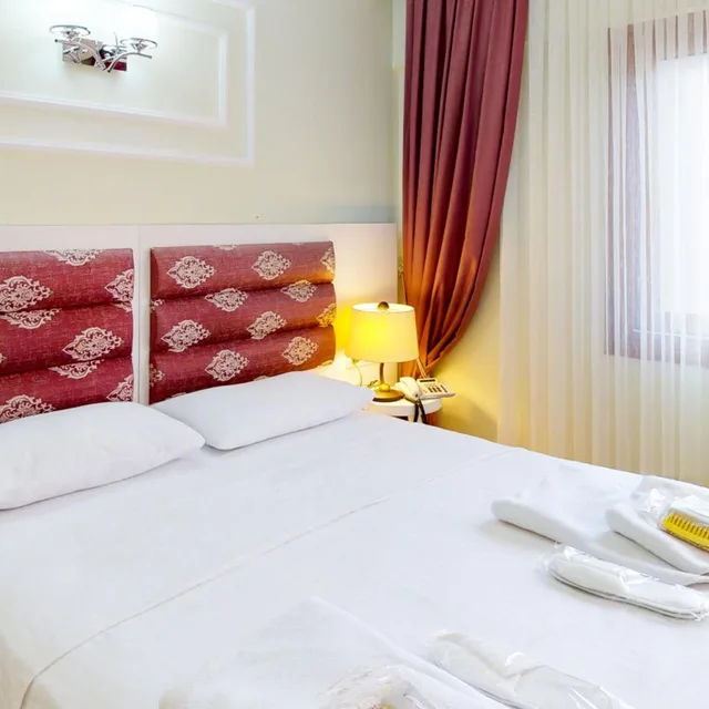 Standard, Double Bed, The Wolf Hotel 1/3