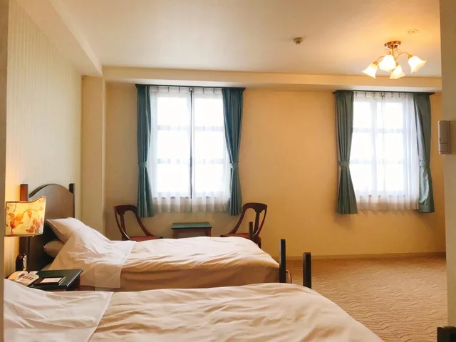غرفة قياسية بسريرين منفصلين، Kitabiwako Hotel Grazie 1/3