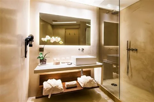 جناح، Hotel Dom Henrique Downtown 1/1