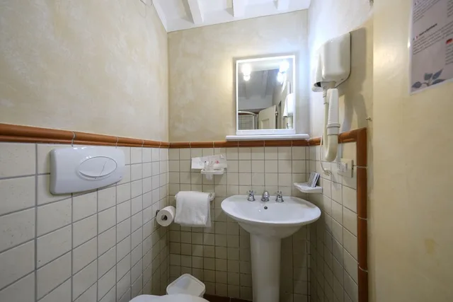 غرفة كلاسيكية ثلاثية بثلاثة أسرّة، Casa San Tommaso 5/7