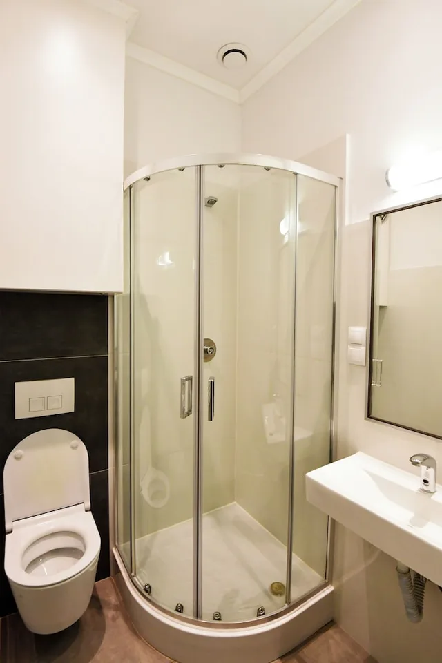 غرفة قياسية ثلاثية بثلاثة أسرّة، Hostel Deco 1/1