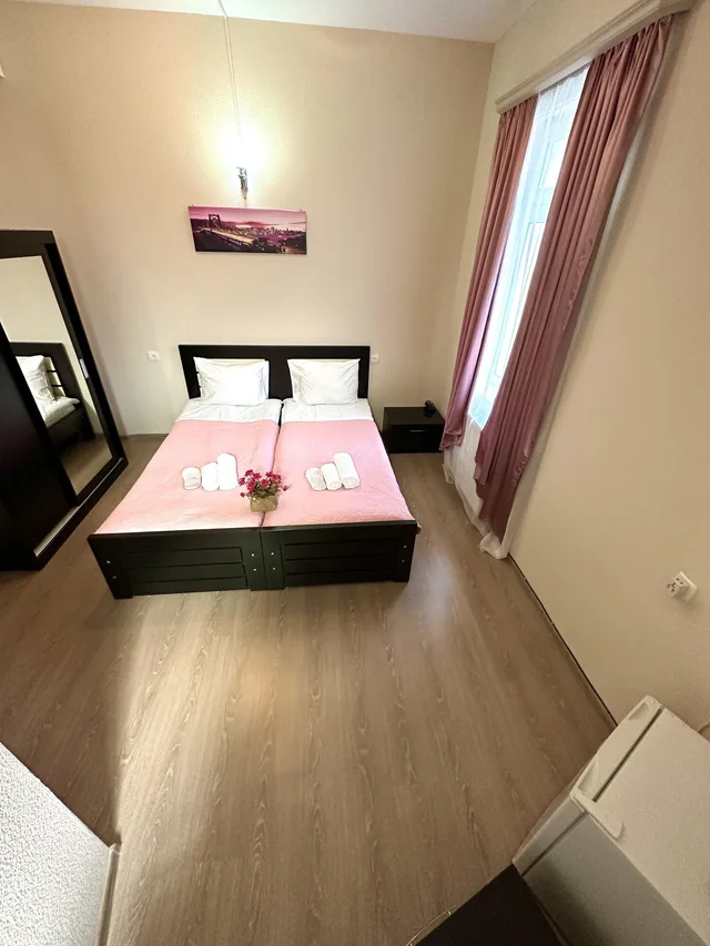 غرفة اقتصادية بسرير كوين، Qeroli Hotel 8/10