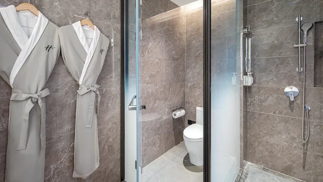 غرفة قياسية بسرير فردي، Holiday Inn Wuhan Houguan Lake by IHG 4/4