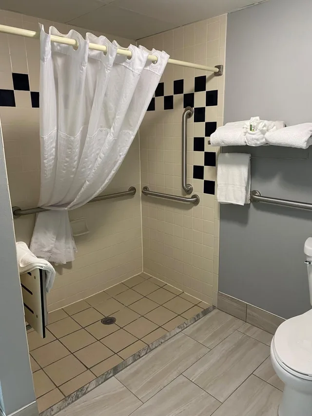 غرفة ديلوكس بسرير كوين لذوي الإعاقة، Americinn By Wyndham Webster City 4/4