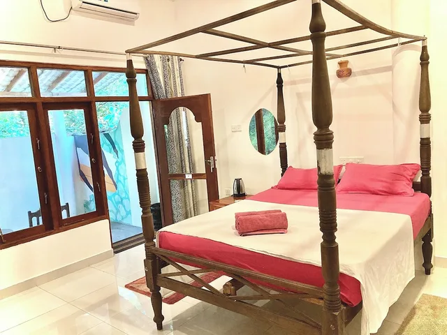 Comfort, King Bed, Garden View, Garden Area، Flora And Fauna 1/7