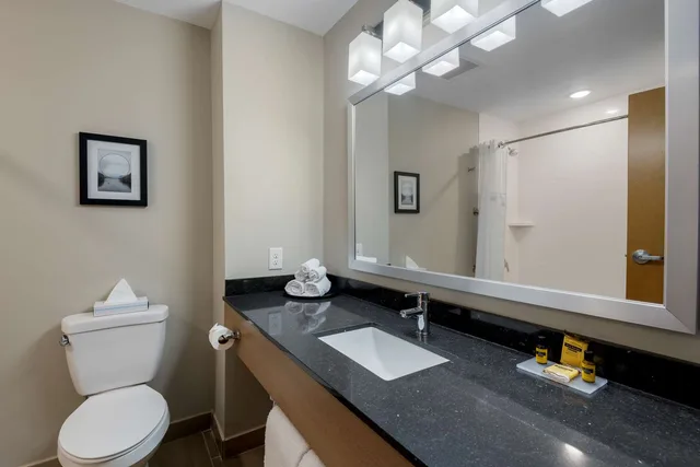 جناح بسريرين كوين مع أريكة، Best Western Plus Rumford Falls 5/6