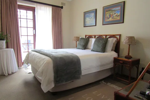 Comfort, Quadruple, Double and Twin Beds, Blouberg Dolphin Inn 5/6