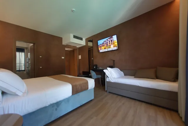 غرفة ثلاثية بشرفة، BellArrivo Hotel 3/10