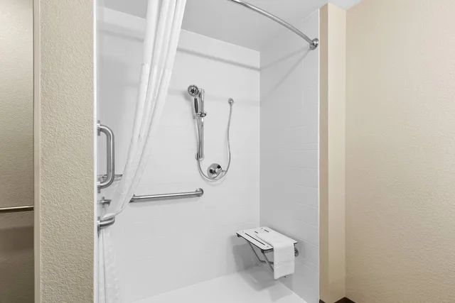 جناح بسريرين كوين لذوي الإعاقة، Everhome Suites Yuma East I-8 7/8