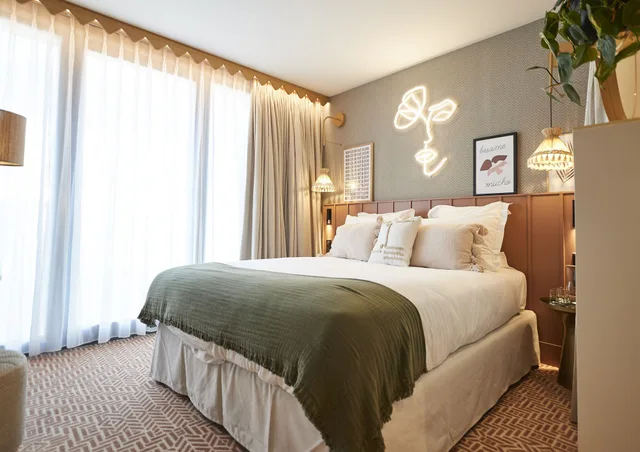 غرفة كلاسيكية بسرير كوين، Bloom House Hotel & Spa Paris 1/4