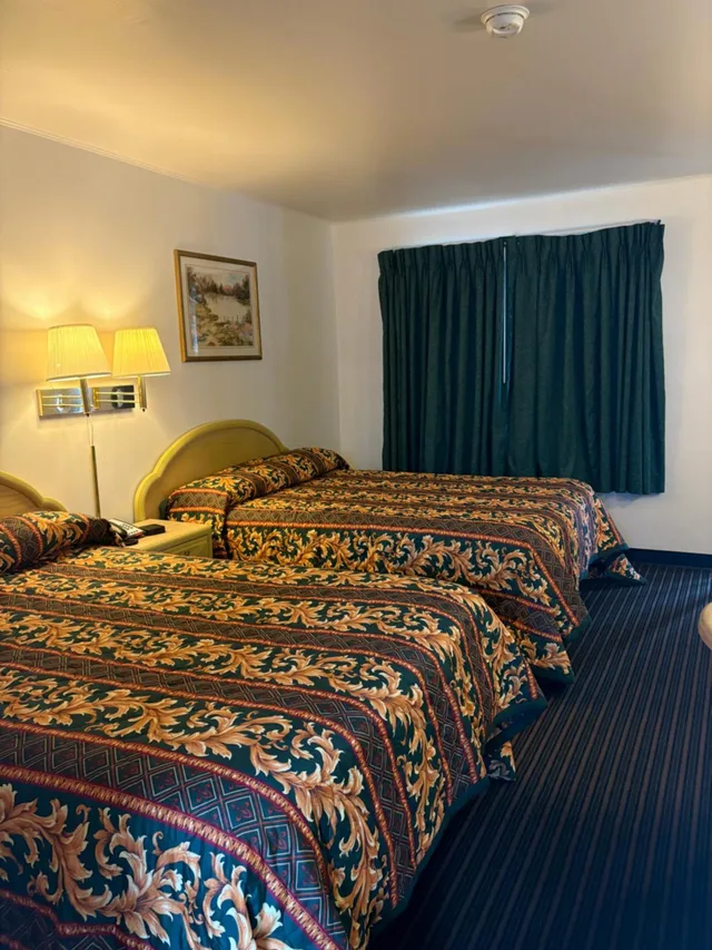 غرفة قياسية بسريرين كوين، Motel Garberville 6/10