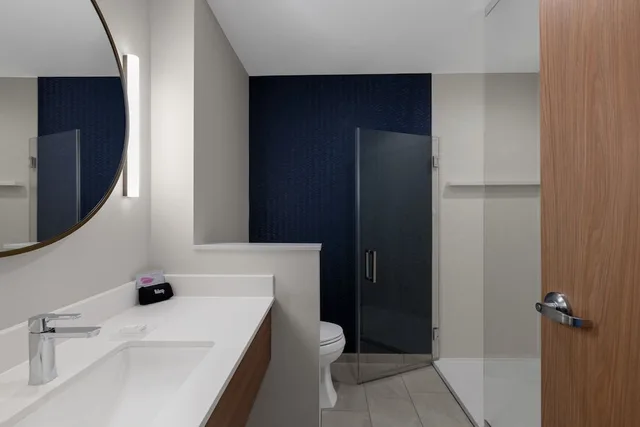 جناح بسرير كينج مع أريكة لذوي الإعاقة، Fairfield Inn & Suites by Marriott Hailey Sun Valley 3/5