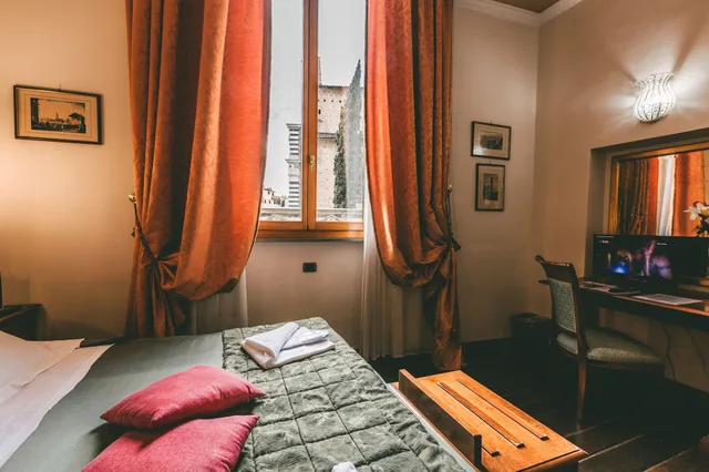 غرفة سوبيريور بسرير مزدوج، Hotel Domus Florentiae 8/10