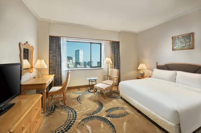غرفة ديلوكس بسرير كينج، Crowne Plaza Chengdu City Center 3/4