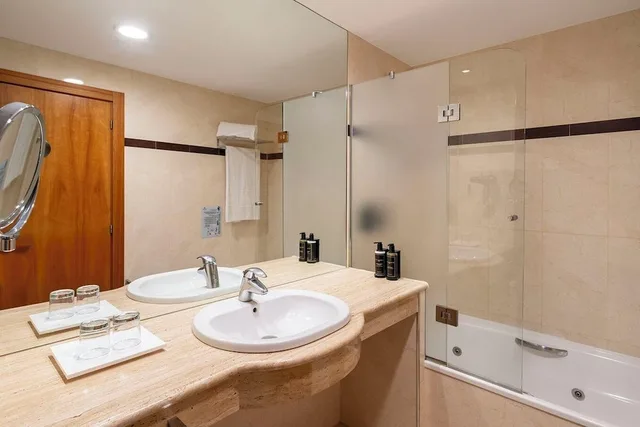 غرفة بسرير مزدوج، Eurostars Centrum Alicante 6/6