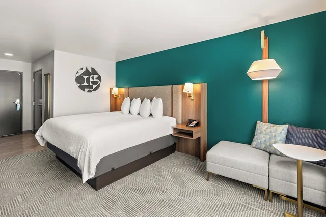 غرفة قياسية بسرير كينج لذوي الإعاقة، Holiday Inn Austin North - Round Rock 4/10
