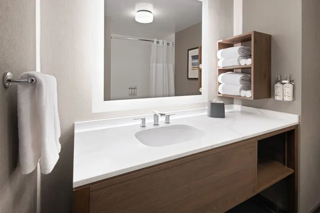 غرفة قياسية بسرير مزدوج بمطبخ، Heritage Inn and Suites Rehoboth Beach 2/3