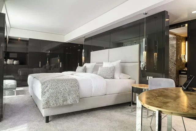 Presidential, Suite, Double Bed, Maritim Hotel Ingolstadt 1/2