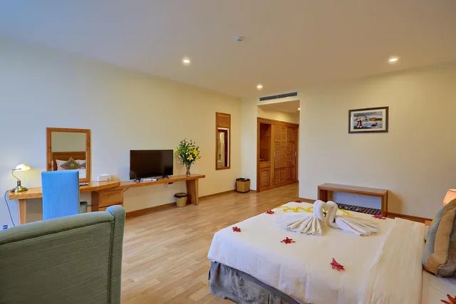 غرفة ديلوكس بسرير مزدوج، Hoang Son Peace Hotel 7/10