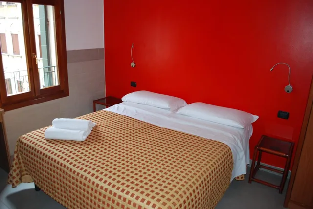 Room, Double Bed, External Bathroom، Hotel San Geremia 1/4