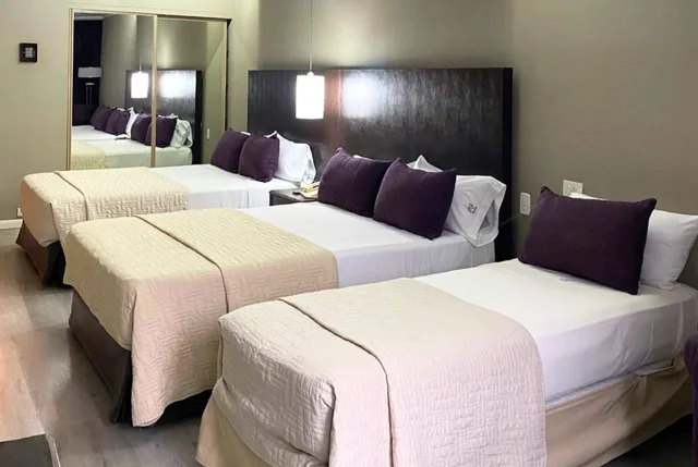 غرفة سوبيريور ثلاثية، Howard Johnson Plaza by Wyndham Buenos Aires Florida Street 3/7