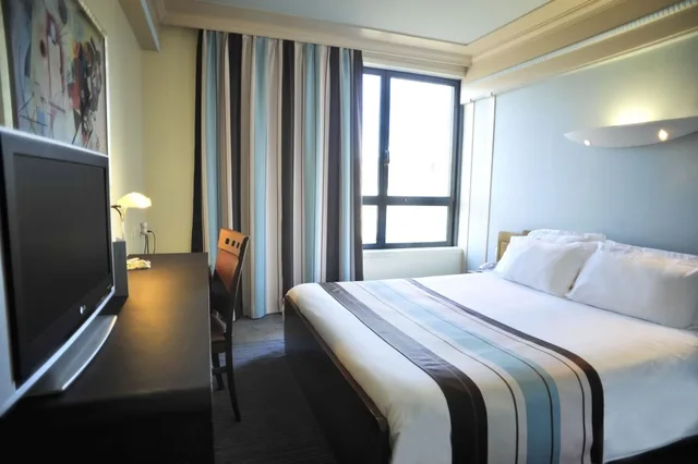 غرفة تقليدية بسرير مزدوج، Hotel ArtDeco Euralille 4/9