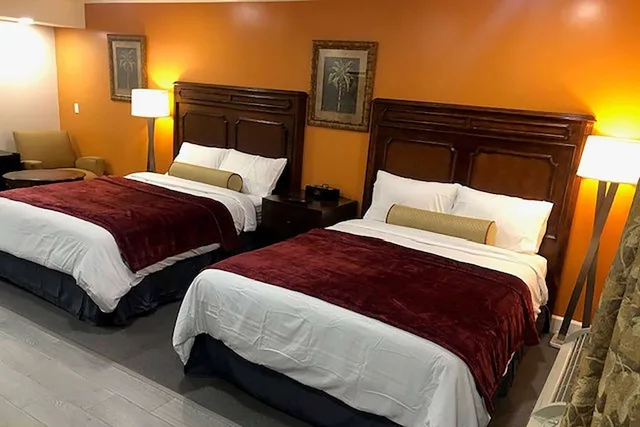 غرفة بسريرين كوين، Howard Johnson by Wyndham Ridgecrest, CA 2/6