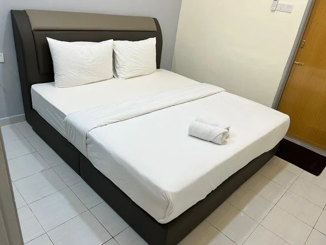 2 Bedrooms, Home, 2 King Beds، Dlima Beach Inn 2/2