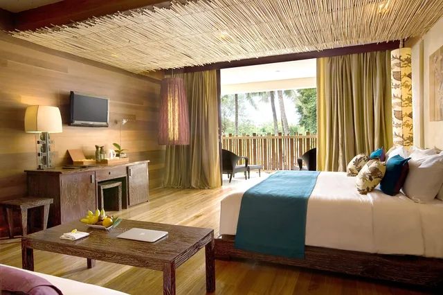 جناح ديلوكس بسرير كينج، Kupu Kupu Jimbaran Beach Club Spa By Loccitane 5/8
