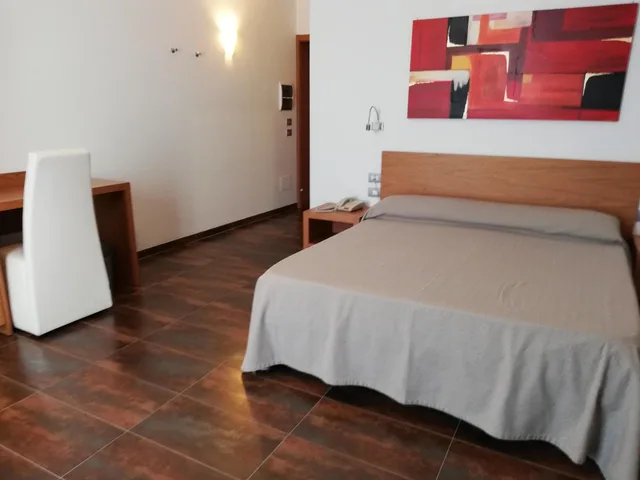 غرفة رباعية، Sciali Hotel 4/5