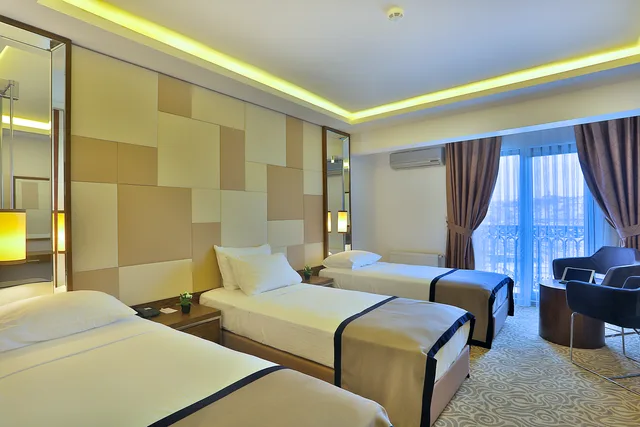 غرفة قياسية رباعية، Grand Sagcanlar Hotel 2/4