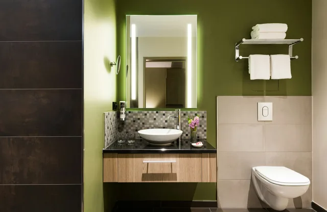 غرفة كومفورت بسريرين منفصلين، Leonardo Hotel Offenbach Frankfurt 4/4