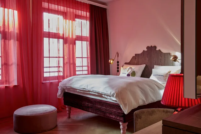 Room, Double Bed, Xl، 25hours Hotel The Royal Bavarian 3/5