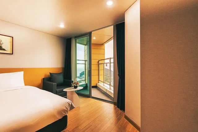 Deluxe Double Half Ocean، Kwangsu Hotel 6/9
