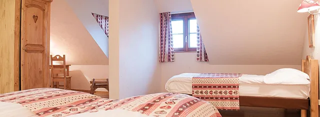 غرفة رباعية، Inter Hotel Colmar Sud La Ferme Du Pape Hostellerie 3/6