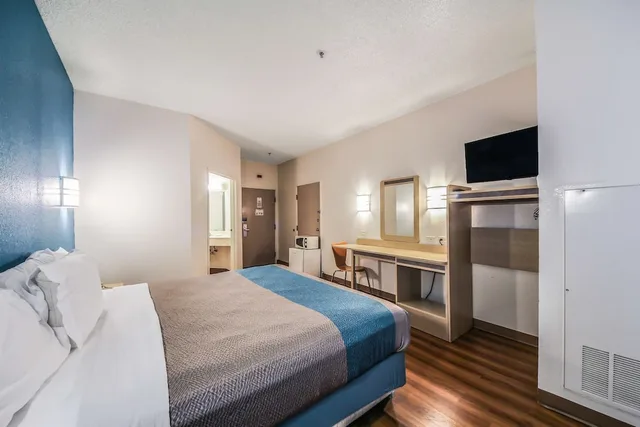 جناح ديلوكس بسرير كينج، Motel6 New Braunfels, TX 6/10