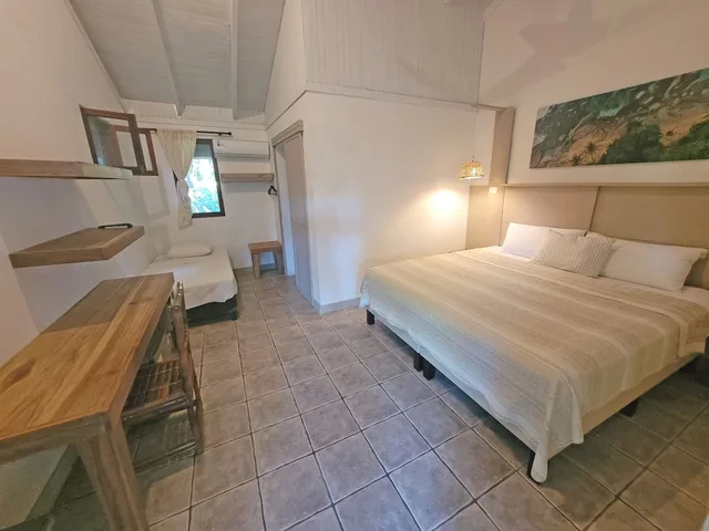 غرفة قياسية ثلاثية بإطلالة على الحديقة، Cariblue Beach Jungle Resort 1/10
