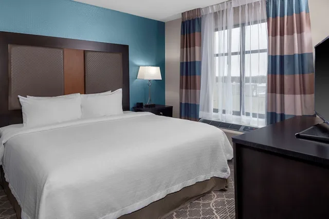 جناح بسرير كينج وسريرين كوين بغرفتي نوم، Homewood Suites By Hilton Wauwatosa Milwaukee 5/13