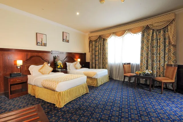 غرفة ديلوكس بسريرين منفصلين، Ramee California Hotel, Juffair 3/6