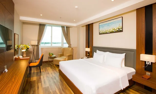 جناح جونيور بسرير كينج، Van Phat Riverside Hotel 3/10