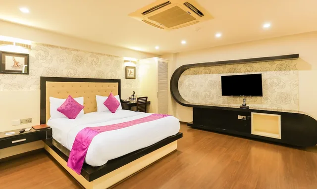 غرفة بريميوم بسرير كوين، Comfort Inn Metropolis Mumbai 6/10