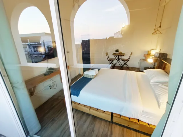 Lanai, Queen Bed, Sea View, New Wing، Sattahiptale Boutique Guest House & Hostel 2/3