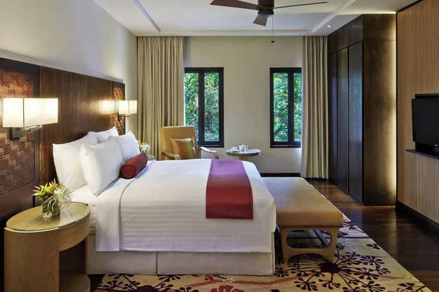جناح بريميير بسرير كينج، Marriott Mulu Resort Spa 1/3