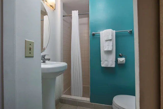 غرفة بسرير مزدوج أو سريرين منفصلين، Aqua Aloha Surf Waikiki 4/4