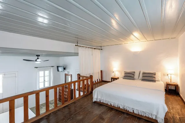 Maisonette, Luxury, 4 Double Beds، Lighthouse Hotel 4/10