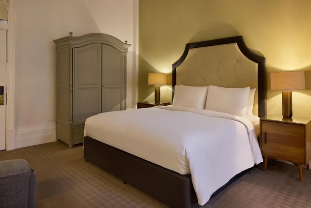 غرفة ديلوكس بسرير كينج، Radisson Blu Hotel London South Kensington 5/9