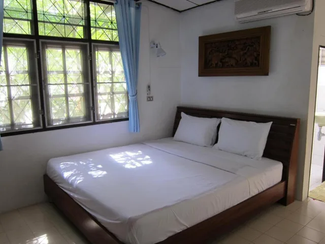 Bungalow, Beach Front، Bang Po Village 1/6
