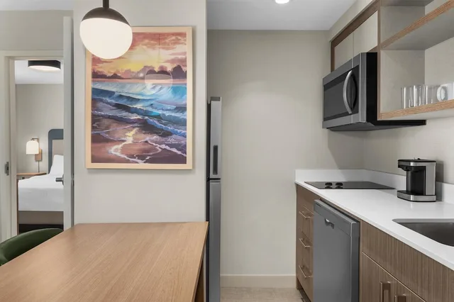 جناح استوديو بسرير كينج مع أريكة لذوي الإعاقة، Homewood Suites By Hilton Burlington 6/6