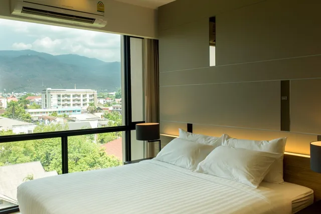Grand, City, Suite, HYDE PARK CHIANGMAI 2/9
