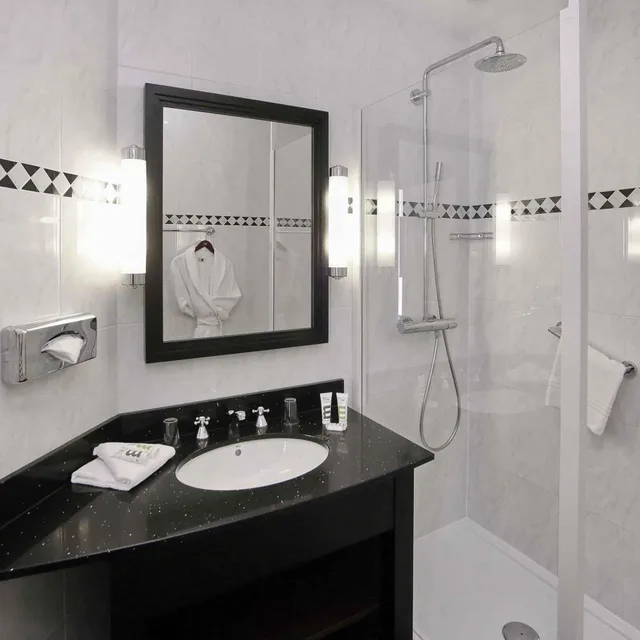 غرفة كلاسيكية بإطلالة على المتنزه، Mercure La Baule Majestic 7/10